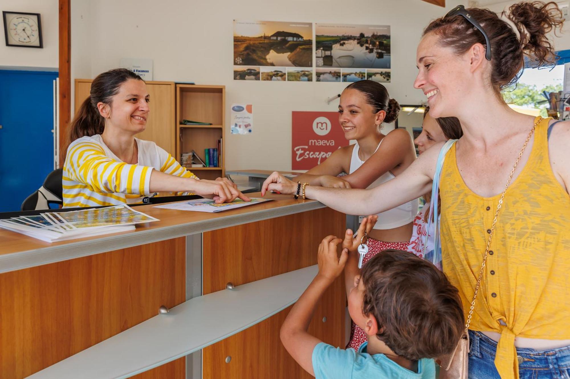Camping Le Bois Joli Hotel Luaran gambar