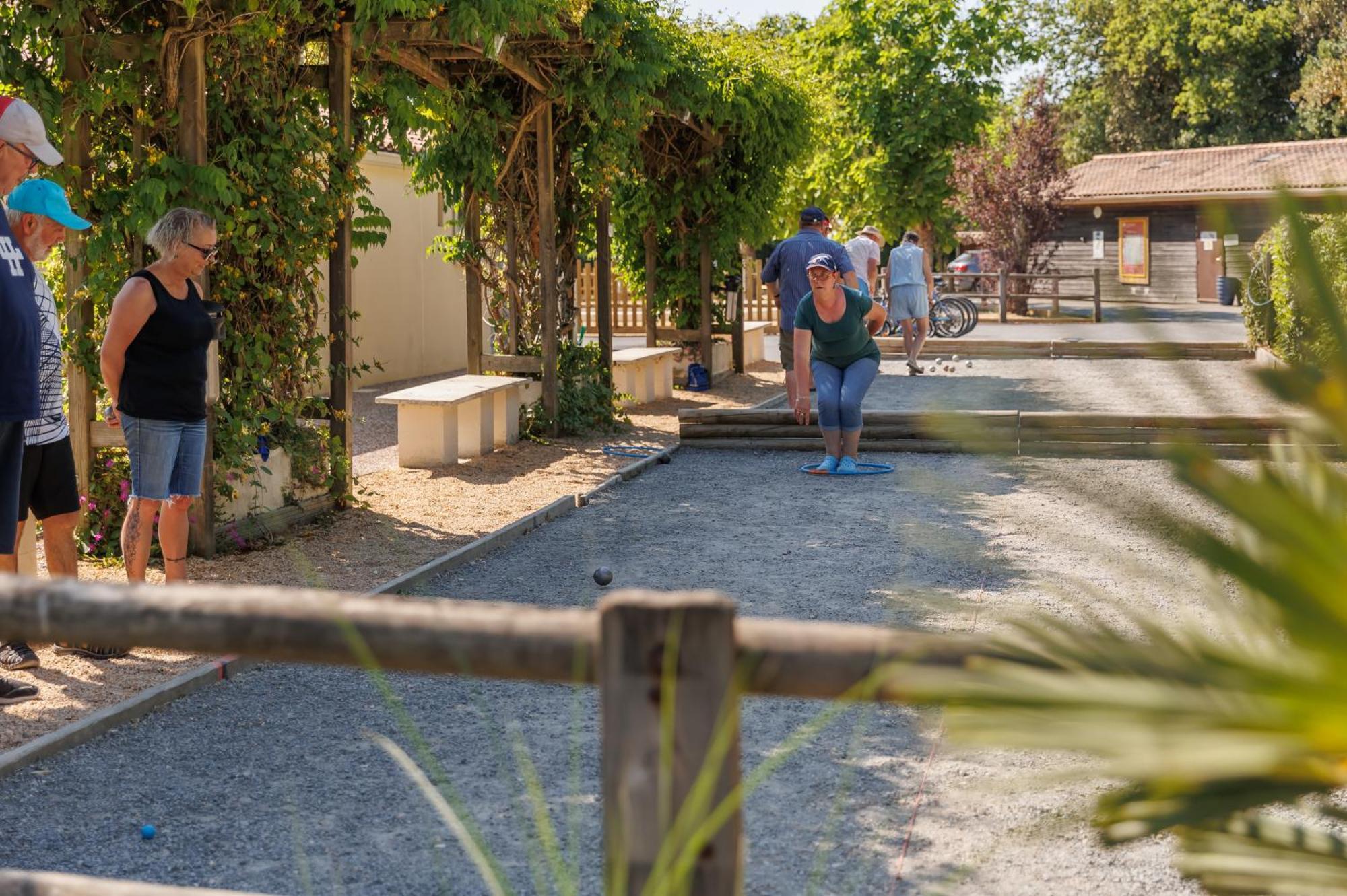 Camping Le Bois Joli Hotel Luaran gambar